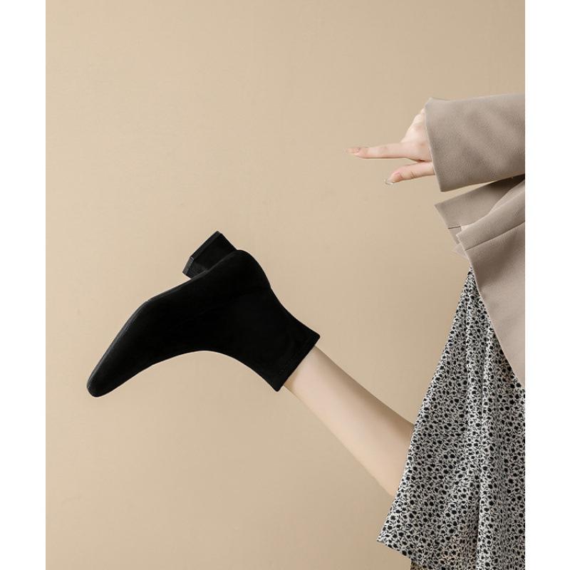 Coarse Heel Short Boots Women's 2025 New Black Suede Medium Boots Medium Heel Versatile Square Socks Boots Elastic Thin Boots