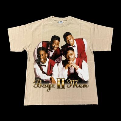 Na górę – T-shirty i koszulki