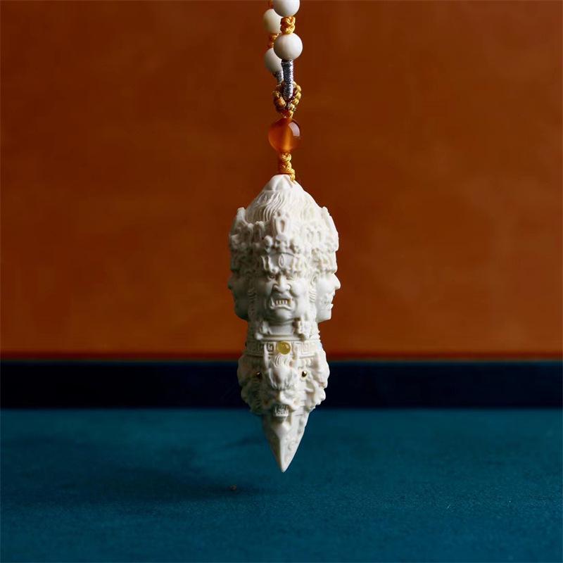 

Кулон-подвеска «Мамонтовая кость» ручной резьбы «Ваджра» с четырьмя великими царями Natural