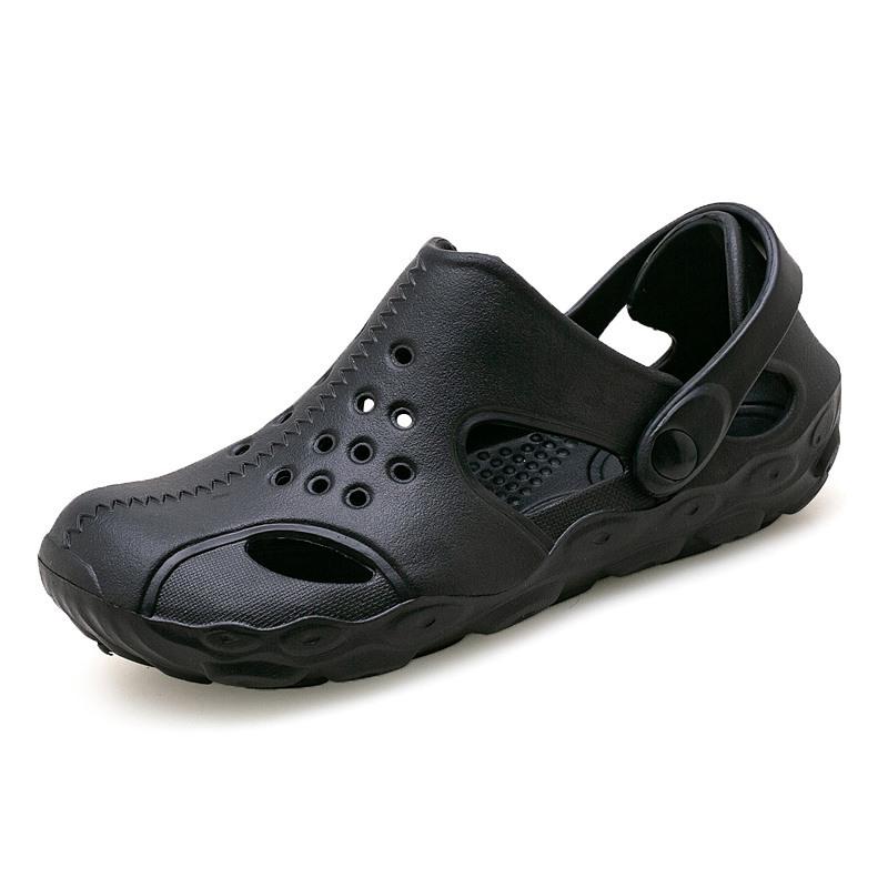 Sandals men's shoes new hole shoes casual bag head beach shoes fashion wear sandals play men's sandals
