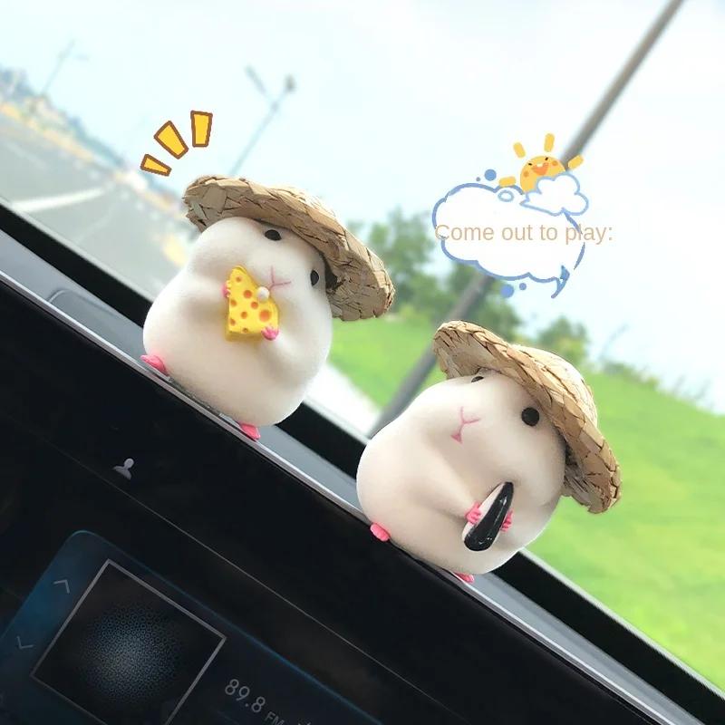 Car Interior Decoration Cartoon Animal Center Console Personalized Room Dining Table and Desk Decoration  Car Mounted Ornaments