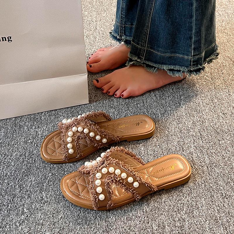

Summer new Xiaoxiangfeng flat-bottomed slippers women wear spring gentle fairy versatile pearl beach sandals 40 хаки