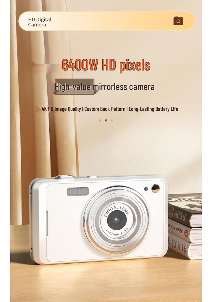 Retro Card-Sized HD CCD Camera for Students and Travel Photography