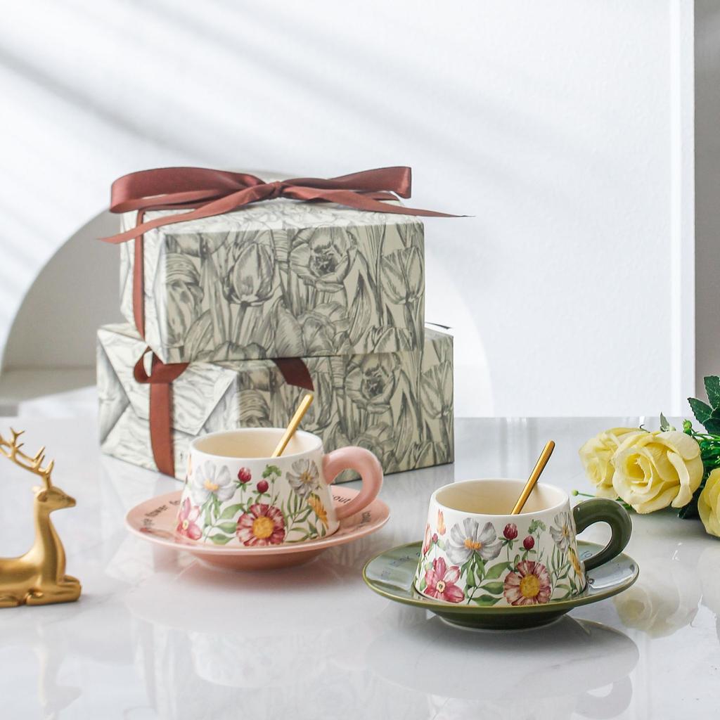 Medieval Oil Painting Freesia Coffee Cup And Saucer Set Light Luxury Niche Hand-Painted Latte Original Gift Ceramic Cup