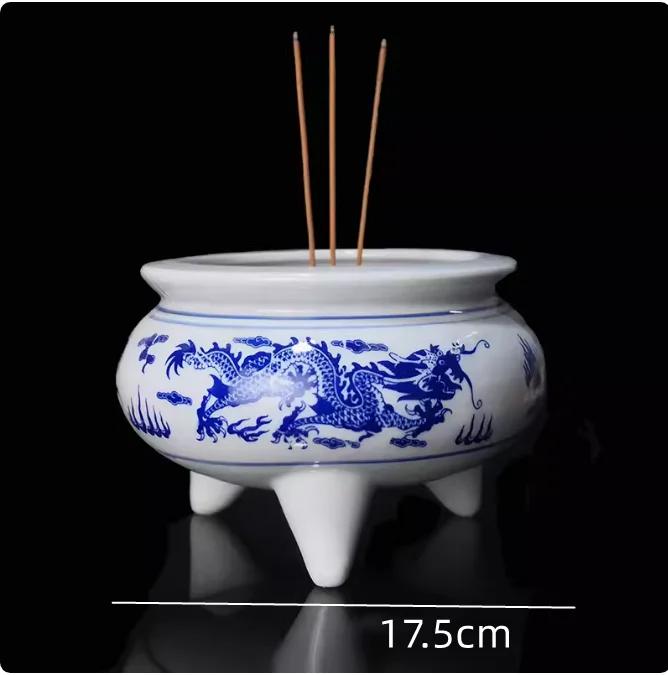 Jingdezhen Ceramic Incense Burner Blue and white porcelain candle stand Offering ornaments in front of Buddha