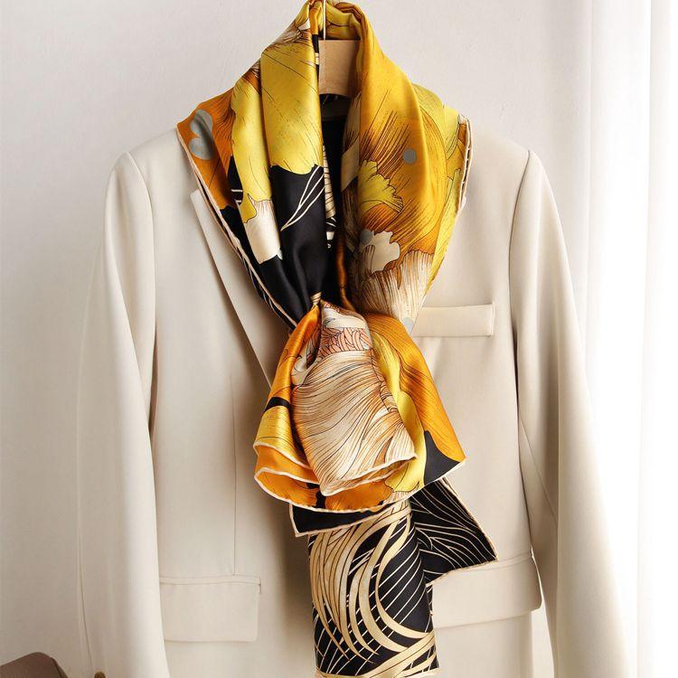 Big Fish Begonia Silk Square Scarf Mulberry Silk Scarf Women'S Spring And Autumn Mom Silk Scarf Shawl Gift Plain Crepe Satin