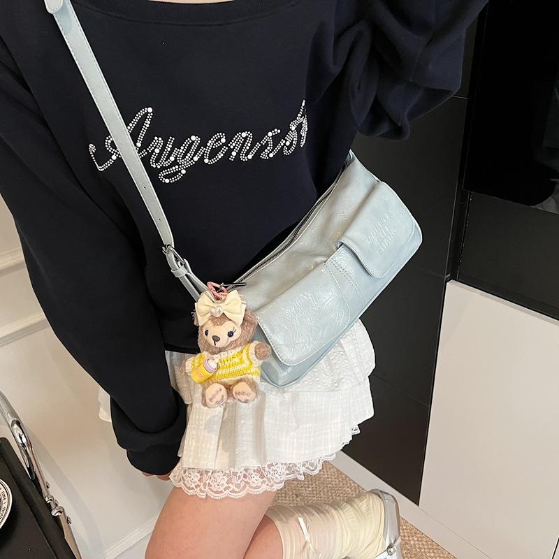 Niche underarm bag women's new trendy fashion portable baguette bag simple shoulder messenger bag