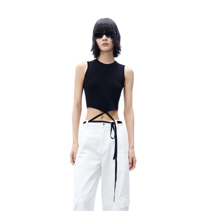 

MO&Co. Women s Deconstructed Strap Knit Vest S 160}]} 160