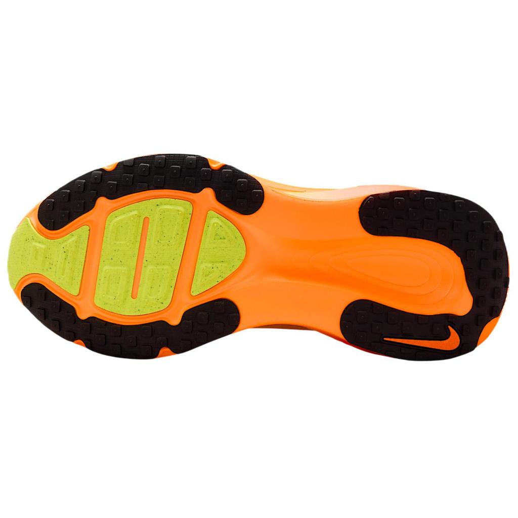 Nike Vomero 18 Orange Chalk Unisex Sneakers Total-Orange Volt Black HM6803-700