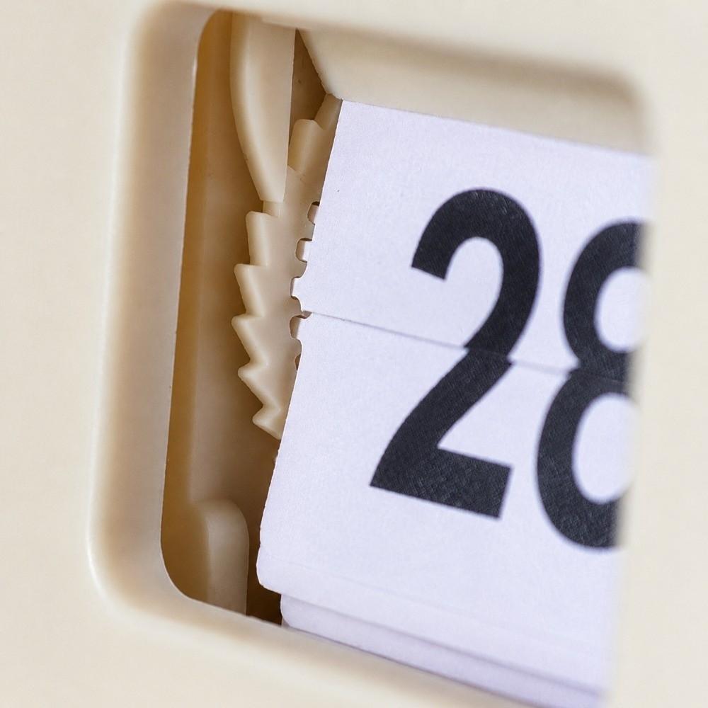 Push Flip Mechanism Perpetual Calendar Manual Date Display Mechanical Calendar Home Decor