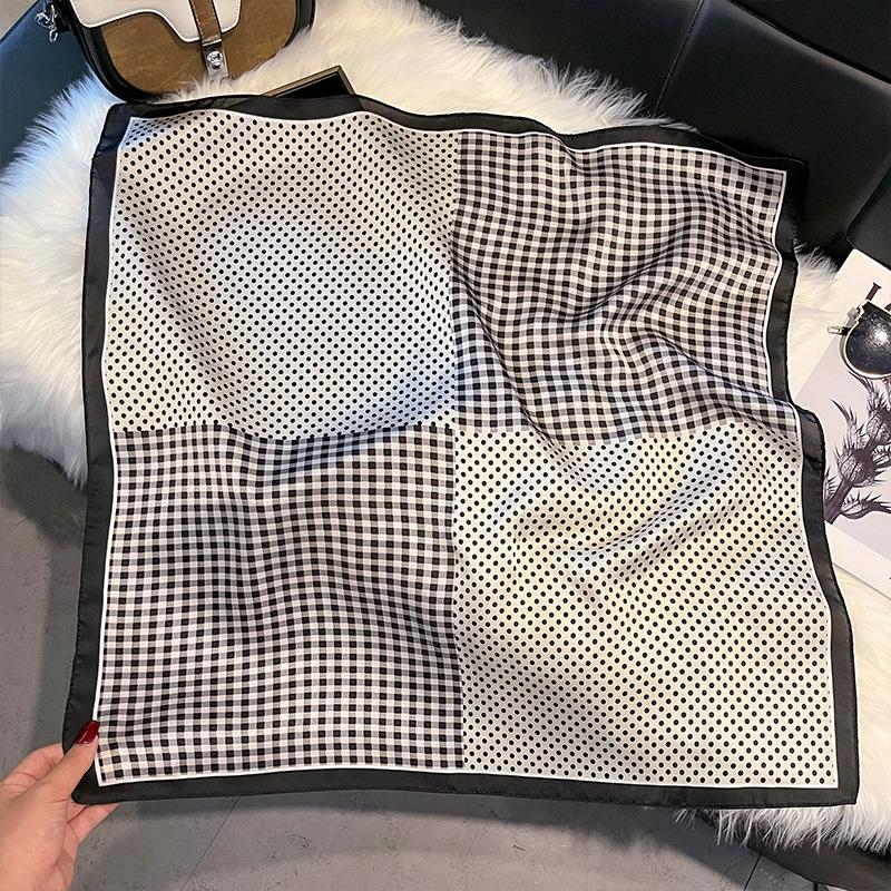 New 71 * 71cm Korean Version Small Square Scarf Women's Silk Scarf Spring and Summer Thin Sunscreen Scarf Neck Protection Bag Headband Versatile