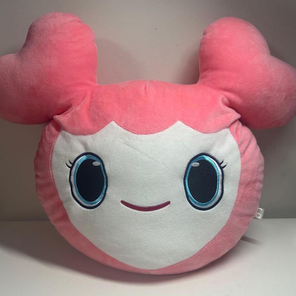 [USED] TWICE Momo Lovely Mobley Plush Cushion