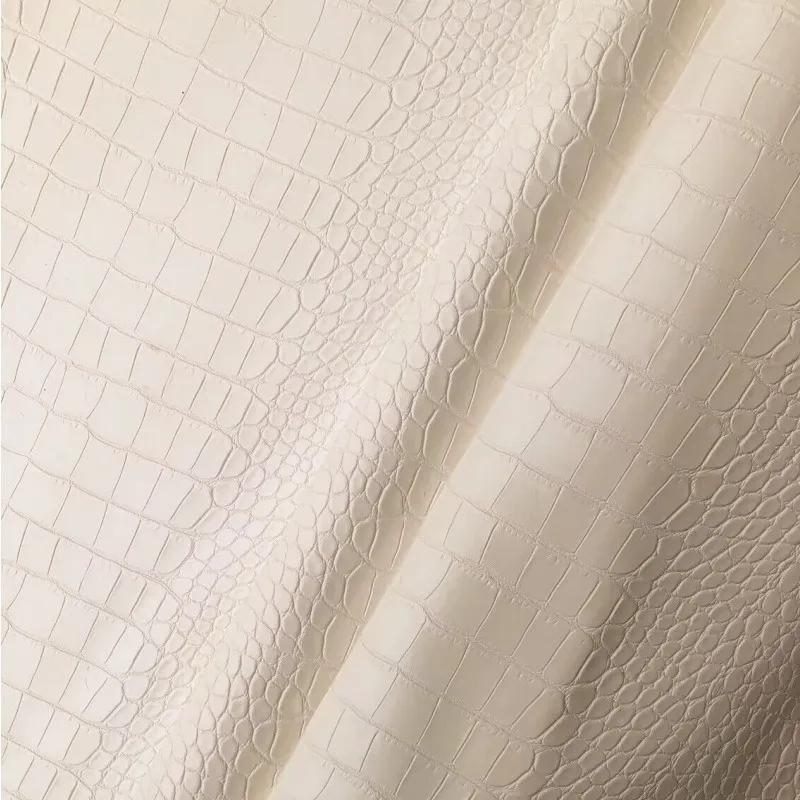 50 X 138cm Glossy Embossed Crocodile Texture Faux Leather Roll Synthetic Leather Crafts Fabric for Upholstery DIY Craft
