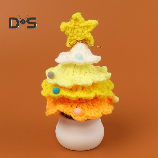 Crochet Christmas Tree Handmade Knitting Xmas Tree Ornaments Potted Plant Desktop Figurine for Holiday Crafting