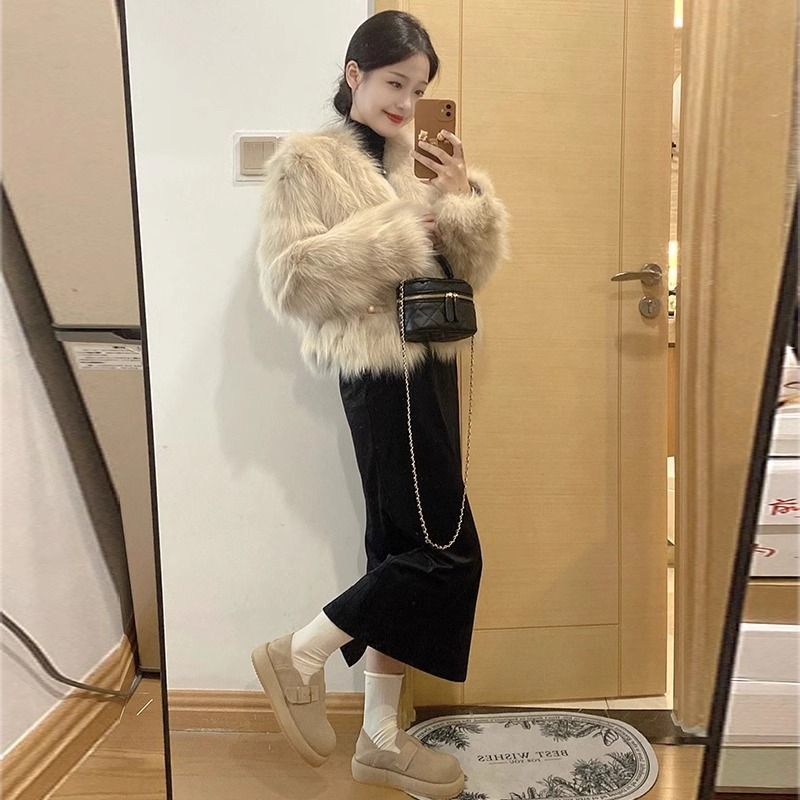 Luxury Faux Fur Coat Women Winter Warm Jacket High Quality Fashionable Outerwear Elegant  Coat