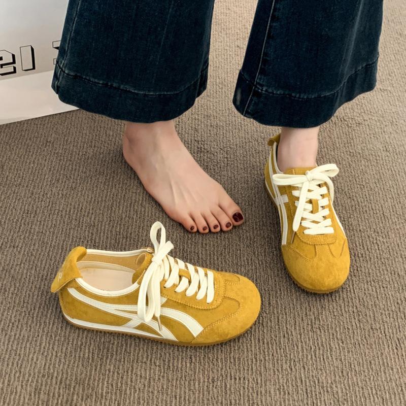 Retro women's 2 new autumn versatile flat-bottomed sports and leisure shoes