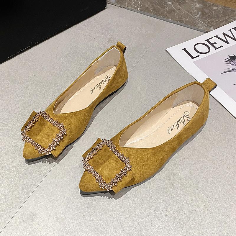 Damskor i stor storlek vår nya spetsiga platta skor strass fyrkantigt spänne låg skärning enkla skor mjuk sula skor