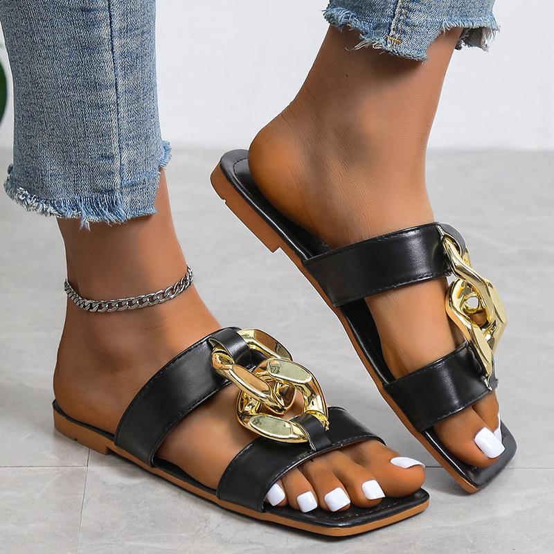 Sommar Dam Mode Fyrkantiga Flip-flops, Platta Metalldekorativa Utomhus att Bära Öppentå Flip-flops