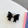 Small Love Three-Dimensional Bow Mobile Phone Airbag Bracket Magnetic Suction Telescopic Folding Desktop Bracket Wind