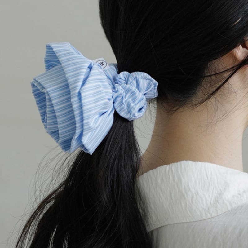 Oar Stripe Volume Rose Scrunchie [Blue]
