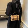 Autumn and winter French niche fashion handbag women's 2025 new foreign plush small square bag high-end shoulder bag