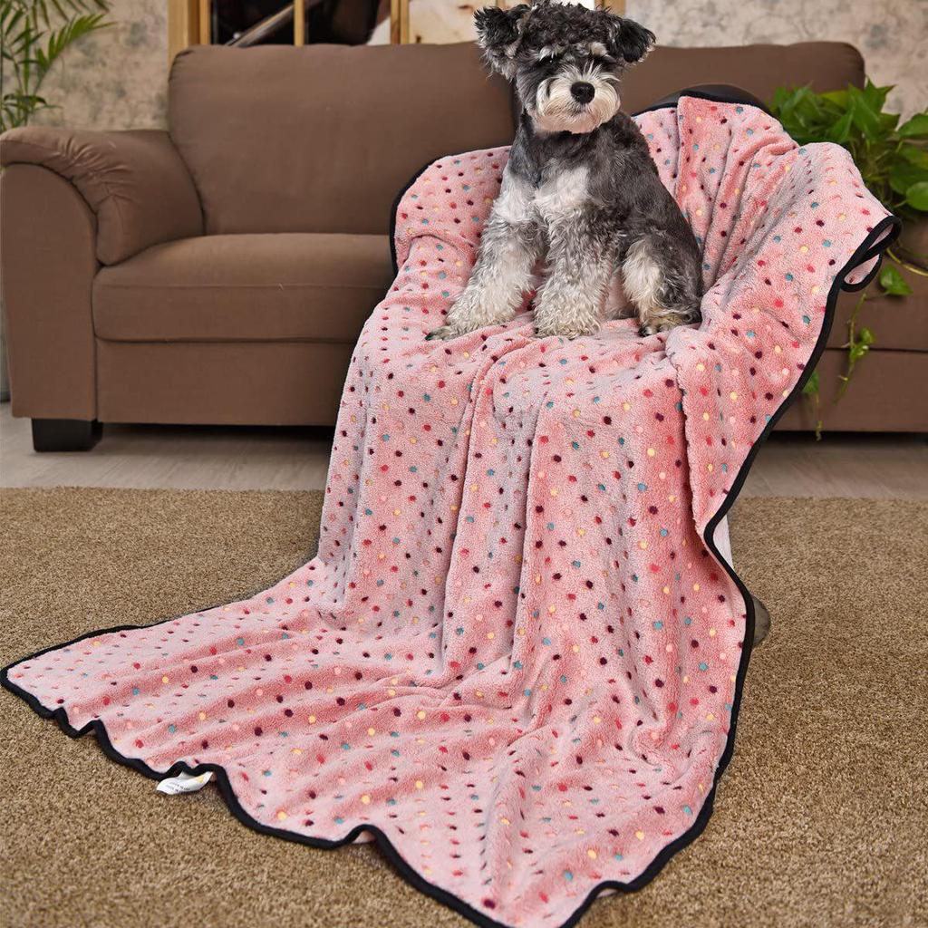 Flannel Pet Blanket for Dogs and Cats - Warm, Suitable for All Seasons