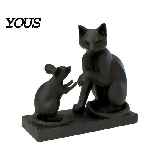 Resistant Decoration 3D Printed Modern Cat & Mouse Sculpture, Minimalist Animal Interaction Desk Decor, Matte Art Room Collectible