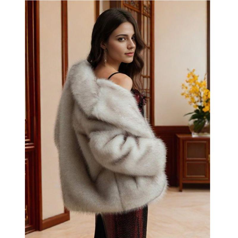 Women's fur coat imitation fox fur coat winter casual warm trench coat party style fluffy shawl jacket