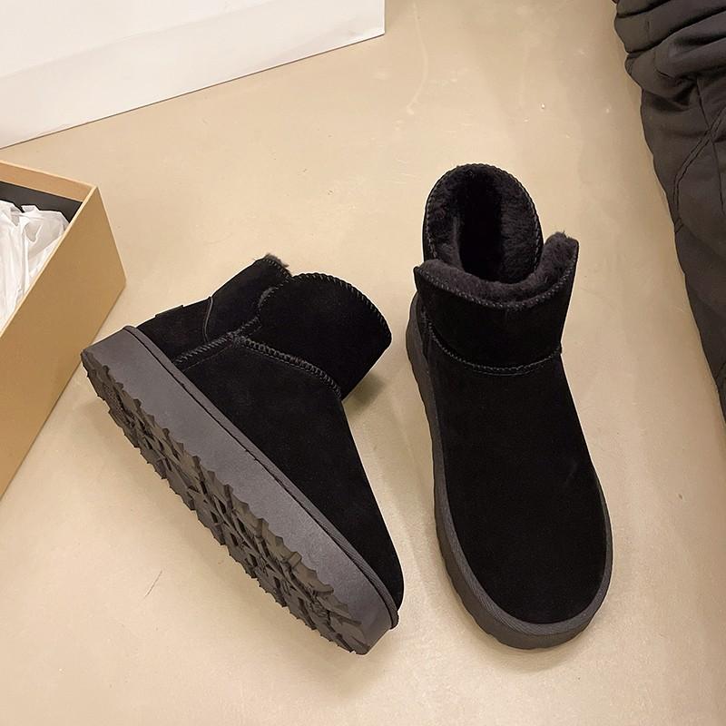 

Зимние новые короткие хлопковые ботинки на плоской подошве большого размера женские бархатные утолщенные теплые снежные ботинки на одной педали 43 чёрный