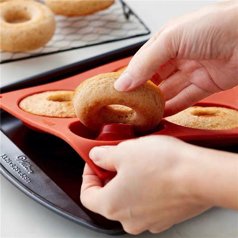 Silicone Donut Maker 3D DIY Baking Pastry Cookie Chocolate Round Molds Muffin Cake Mould Dessert Handmade Kitchen Cooking Tools 1