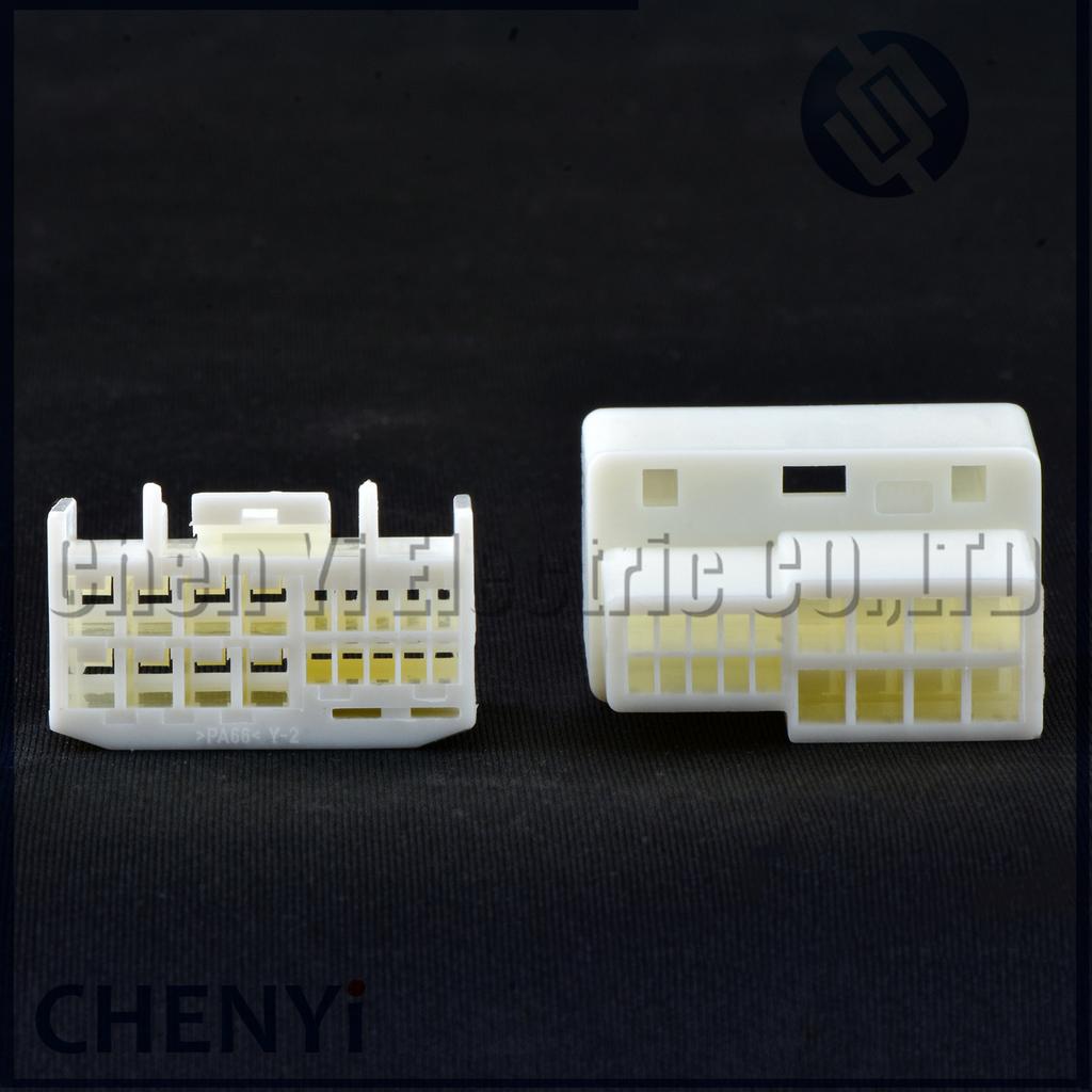18 Pin Automotive Connector Car Mounted Radio CD Player DSP Amplifier Harness Plug MG644416 for Hundai Kia