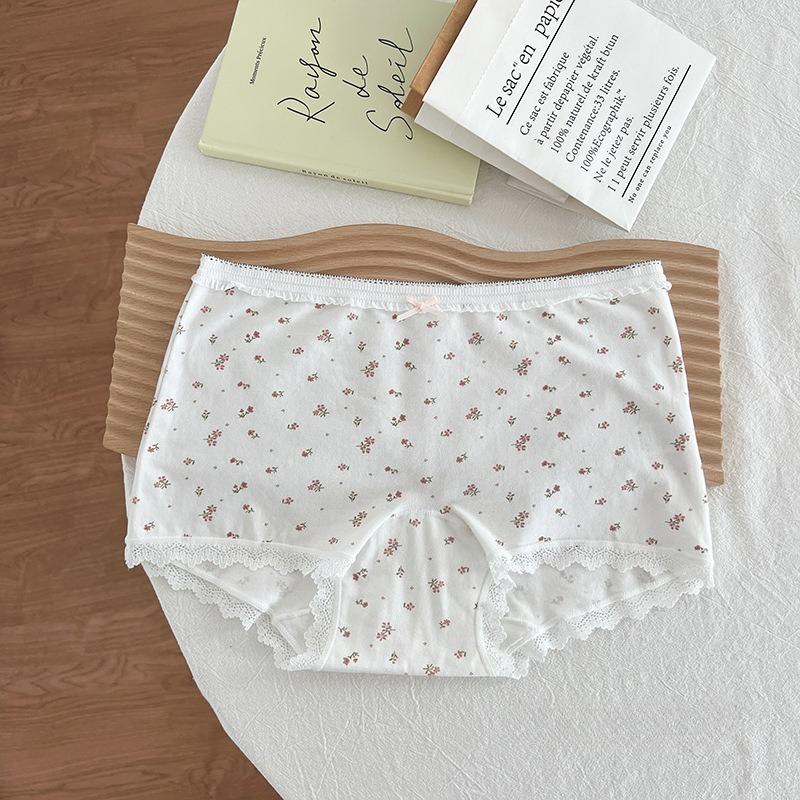 Women's New Summer Sweet Floral Print Lace Traceless Cotton Skin Friendly Breathable Boxer Briefs