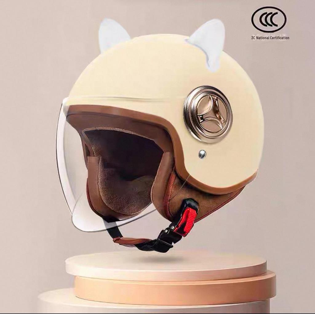 "Universal Retro Gray Motorcycle Helmet, 3C Certified for All Seasons"