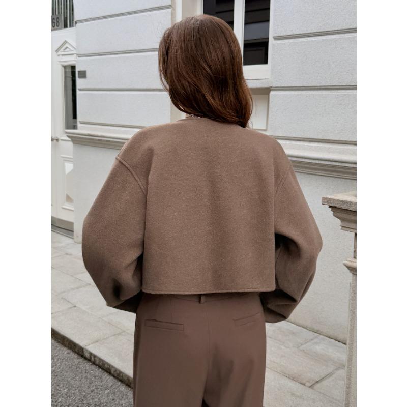 Women's Autumn and Winter French Elegant Solid Color Round Neck Long-sleeved Jacket Loose Short Coat