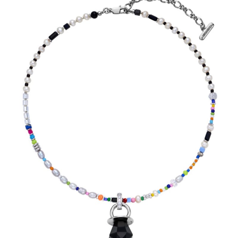 

MIKSHIMAI VIBRANT BLACK NECKLACE FREE