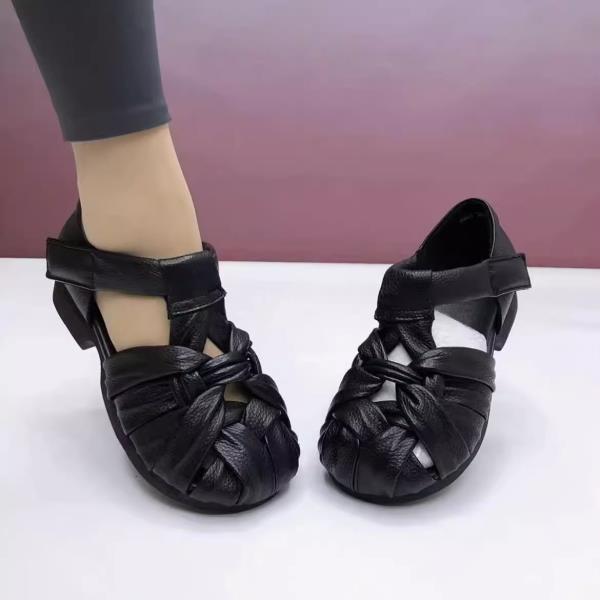 Fashion Shoes Breathable All-Match Female Sandal 2025 Women's Girls Real Comfort Retro New Summer Flat Closed Scandals Casual Genuine Le