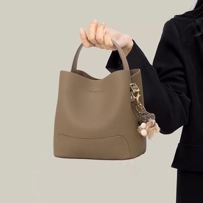 Sac Seau en Cuir de Vachette Première Couche Nouveau Grande Capacité Sac Bandoulière Simple Épaule Sac Mère Haut de Gamme Sac à Main Polyvalent