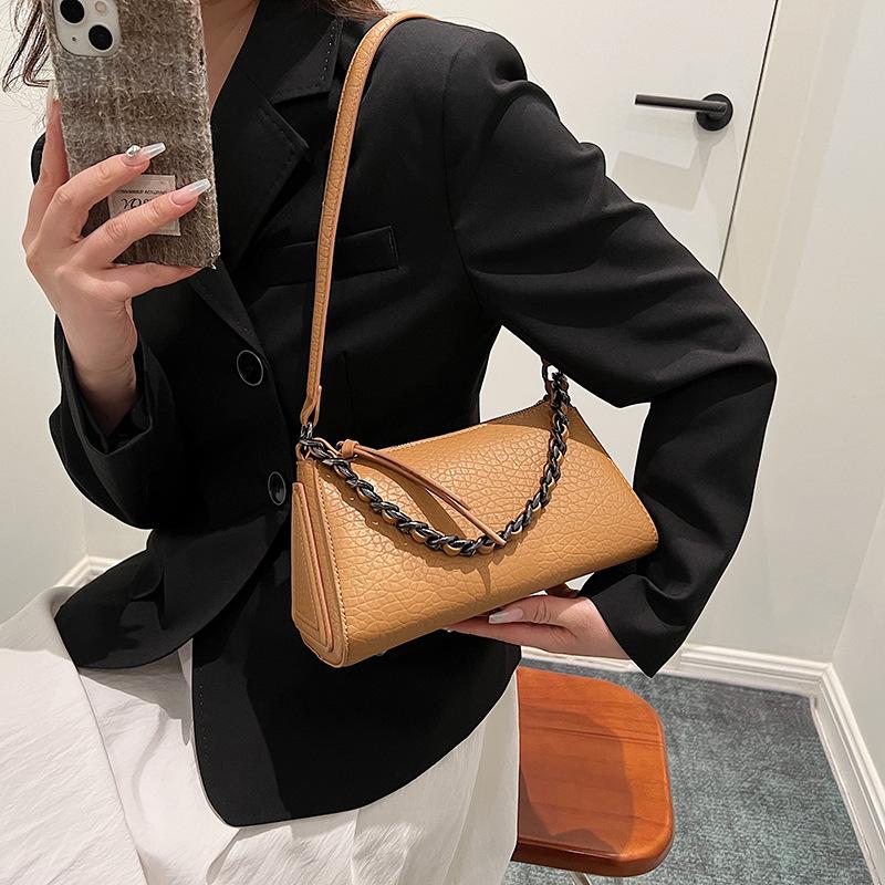 Bag Women's New Fashion Chain Shoulder Underarm Bag Versatile Messenger Bag