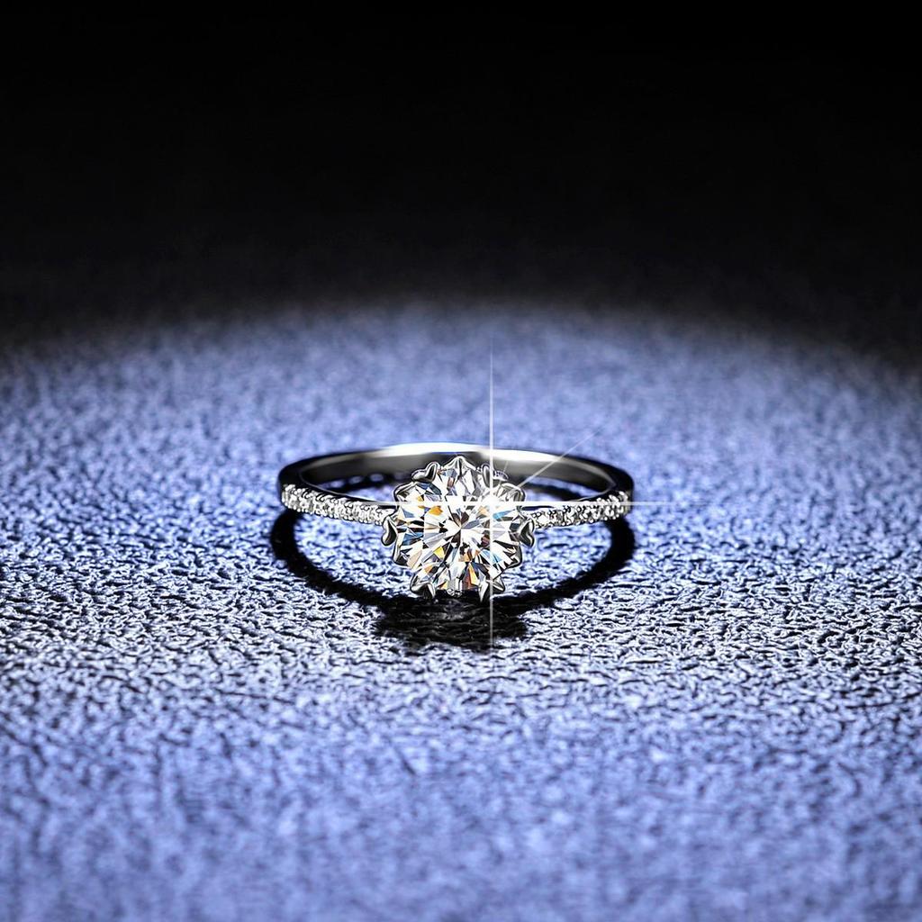 Women's Pure Silver D Color Moissanite Snowflake Ring, Over One Carat, Multiple Styles, Hot Selling Wedding Band