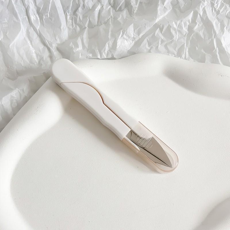 

High-Quality Stainless Steel Household Scissors: Thread Cutter, Tailor, Student, and Office Art Scissors with Lid 1 Pack - White Scissors with Protective Case