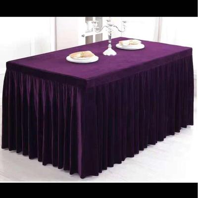 Textil do obýváku a jídelny – Ubrusy
