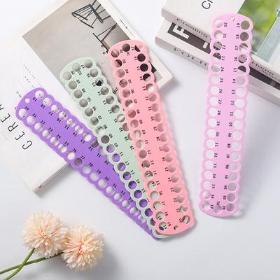 2PCS organizér vyšívací nitě Nástroj pro uložení držáku nití pro křížové stehy Nástroj pro dokončení nití pro křížové stehy