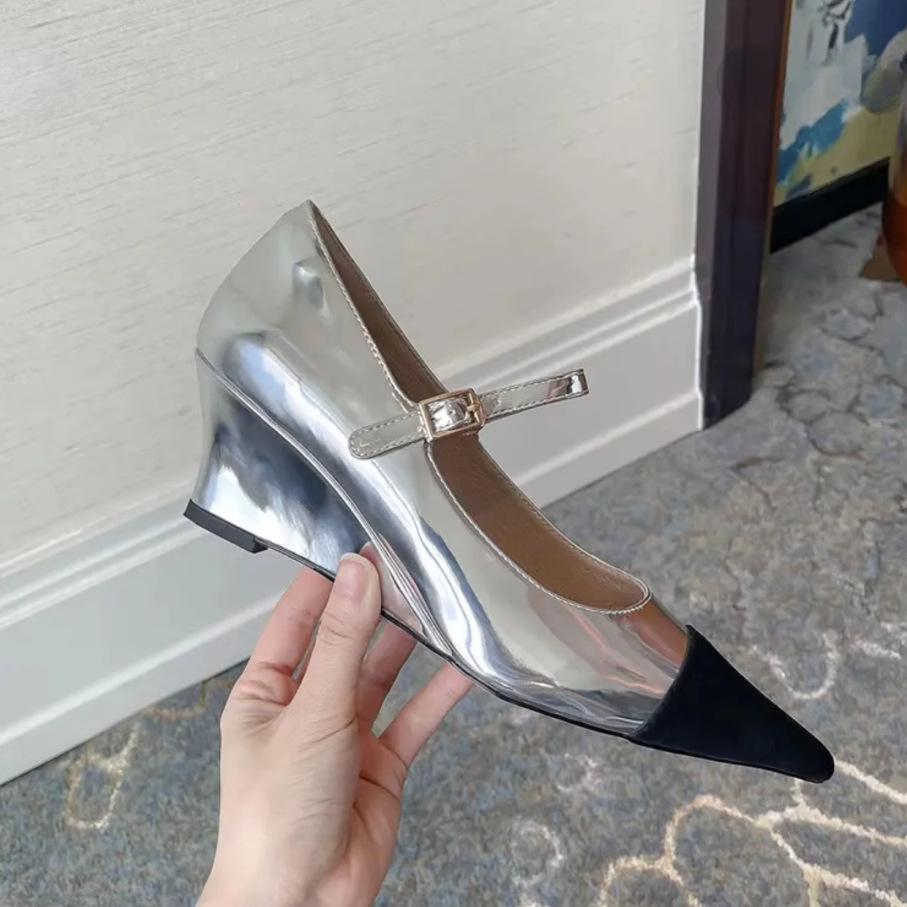 

2025 spring new temperament wedge heel color matching pointed head light mouth Mary Jane women s shoes one word buckle belt high heel single shoes wom 40