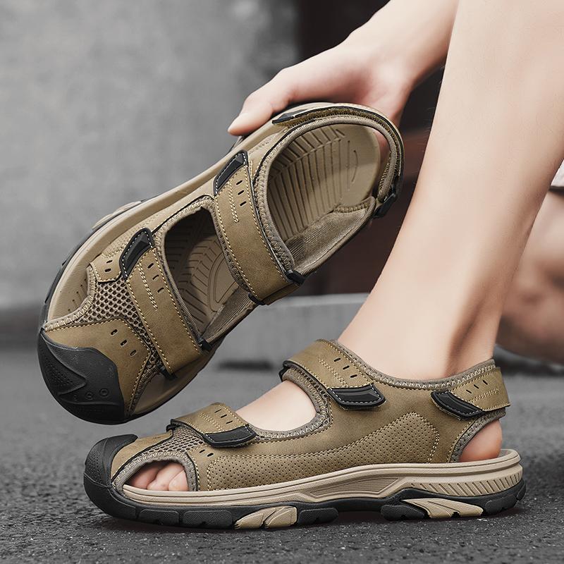 Fashion 2025 Summer Gladiator Men's Sandals Fashion Light Casual Sneakers Men's Beach Sandals Outdoor Roman Sandals Breathable Men Shoes