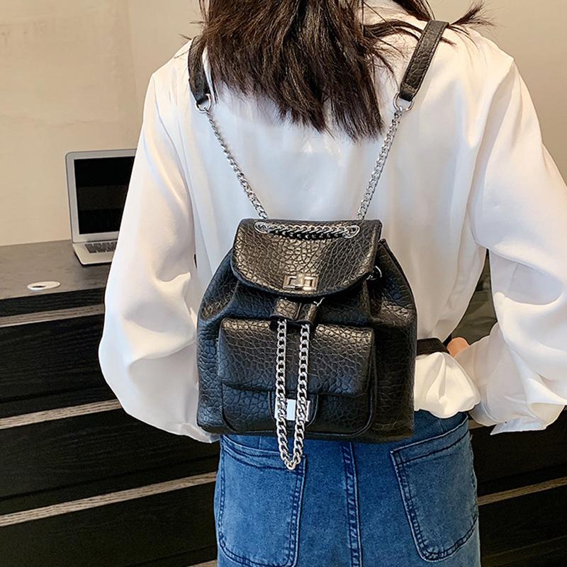Small Bag Chain Backpack Dámská špičková všestranná školní taška Travel Bucket Backpack