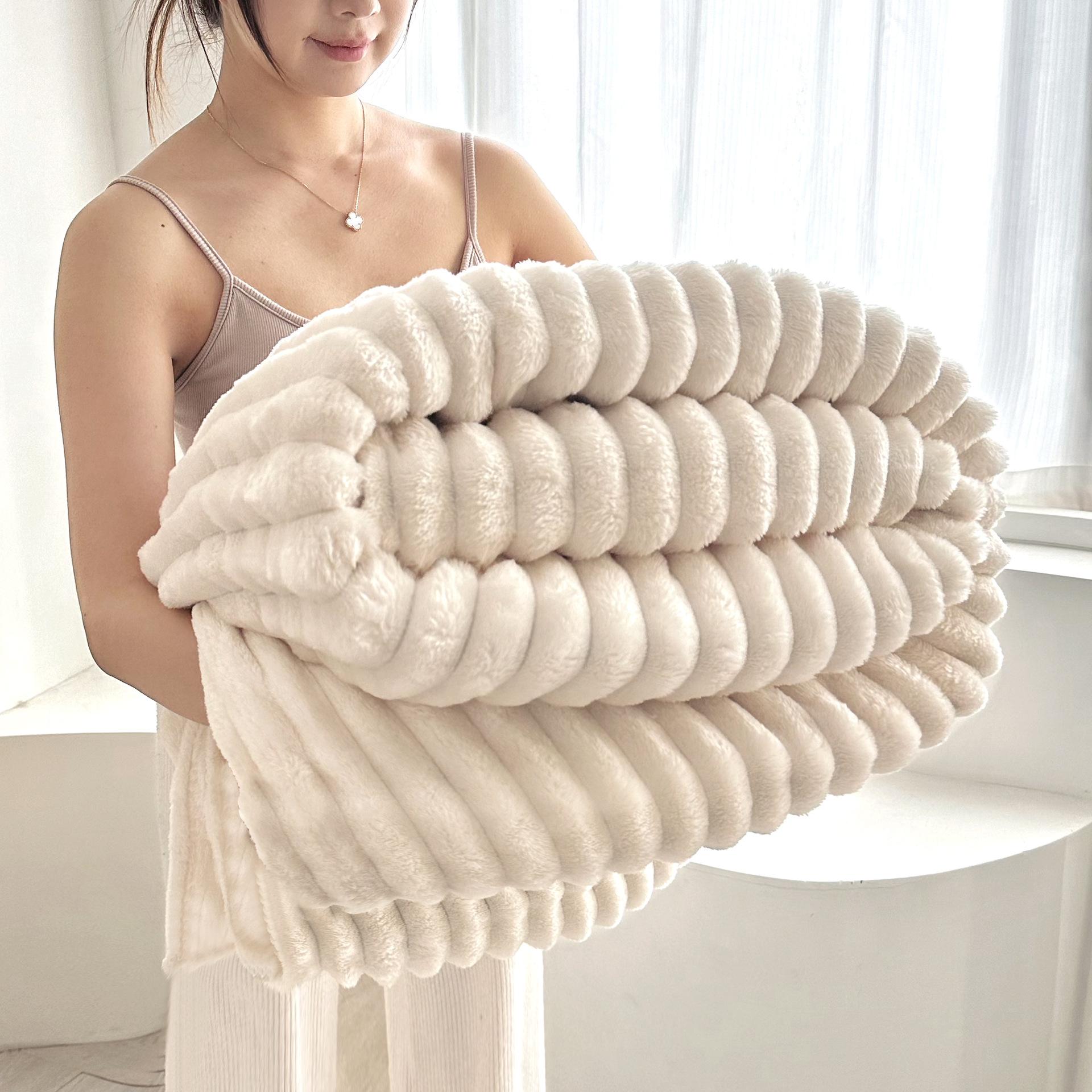 

Плюшевые одеяла из кроличьей шерсти, плюшевое одеяло Falei, одеяло для сна в полдень, одеяло с бархатным чехлом Coral Velvet, толстое зимнее плюшевое одеяло 70x100cm бежевый