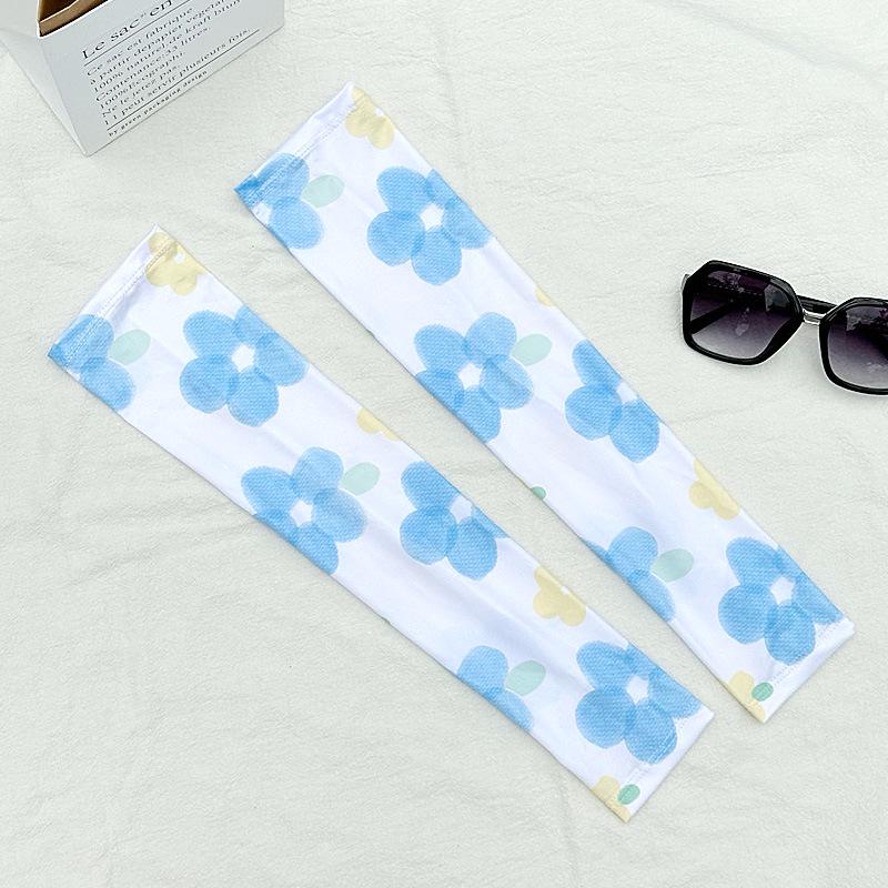 Women's Cute Korean Style Ice Silk Sleeves: Summer UV Protection & Breathable for Outdoor Cycling