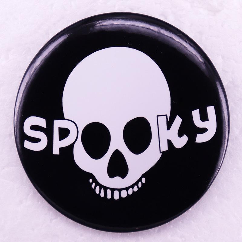 Skull Tin Badge Pin