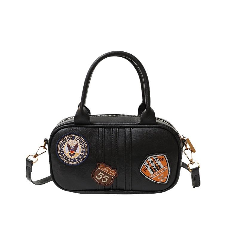 Niche high-end commuter leisure small square bag 2025 new fashionable and versatile design simple portable messenger bag