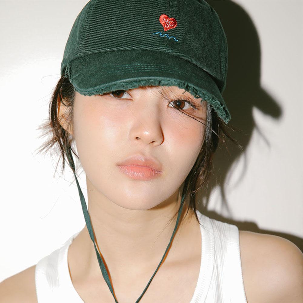 NAKED SURF CLUB Heart String Ball Cap (Deep Green)